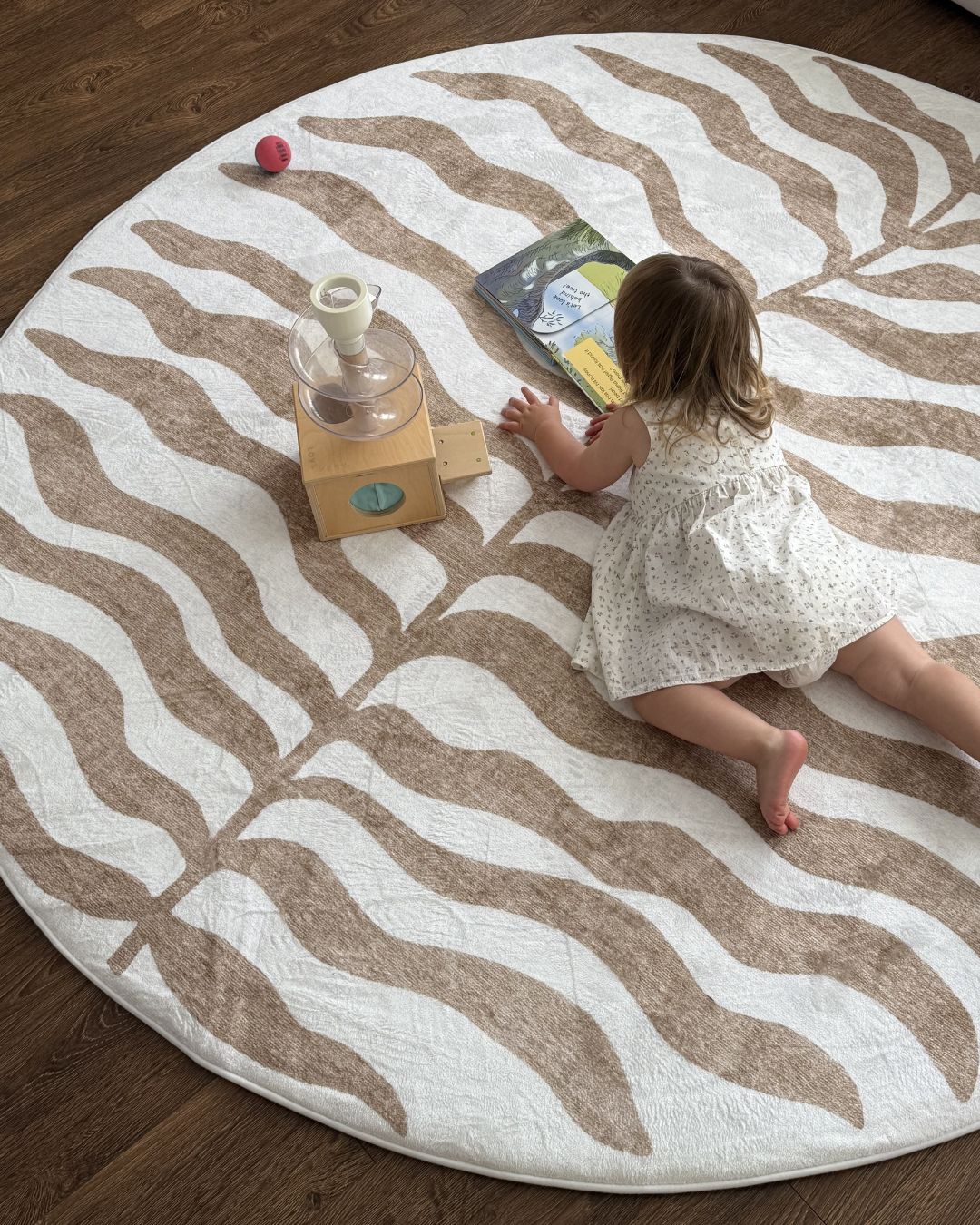 Nix Sand Botanical Rollie Pollie Round Playmat