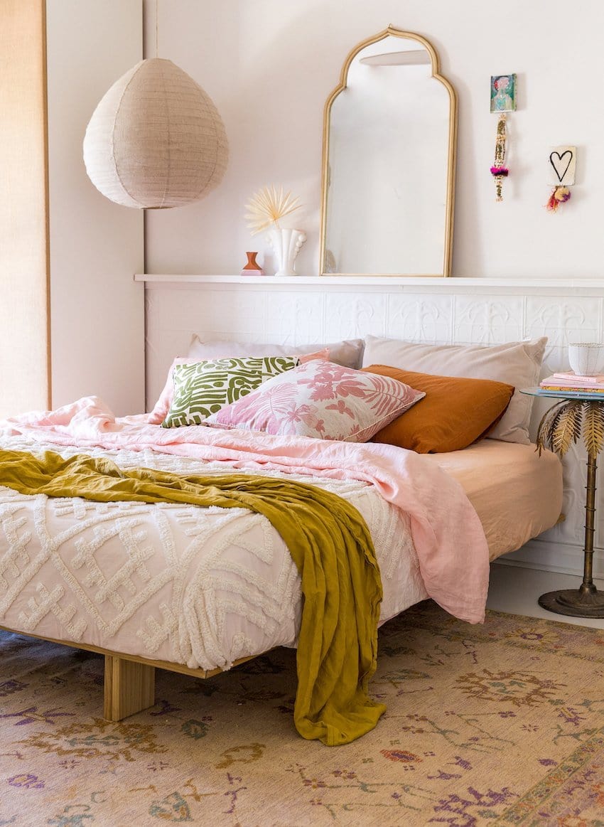 Olivia Boho Traditional Beige Purple and Coral Rug