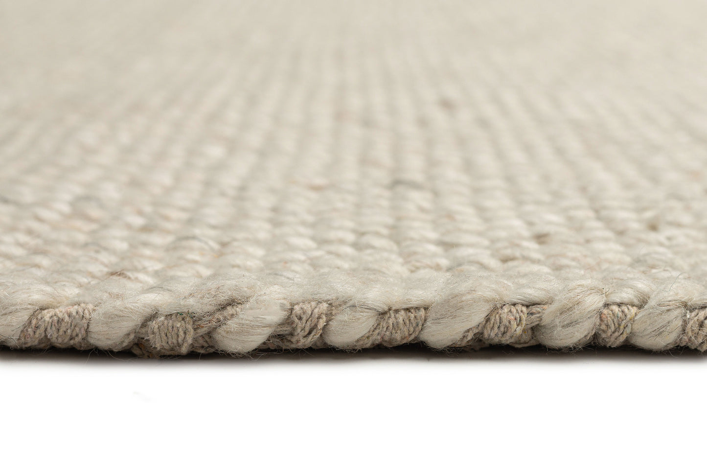Ornussa Natural Silver Loop Rug