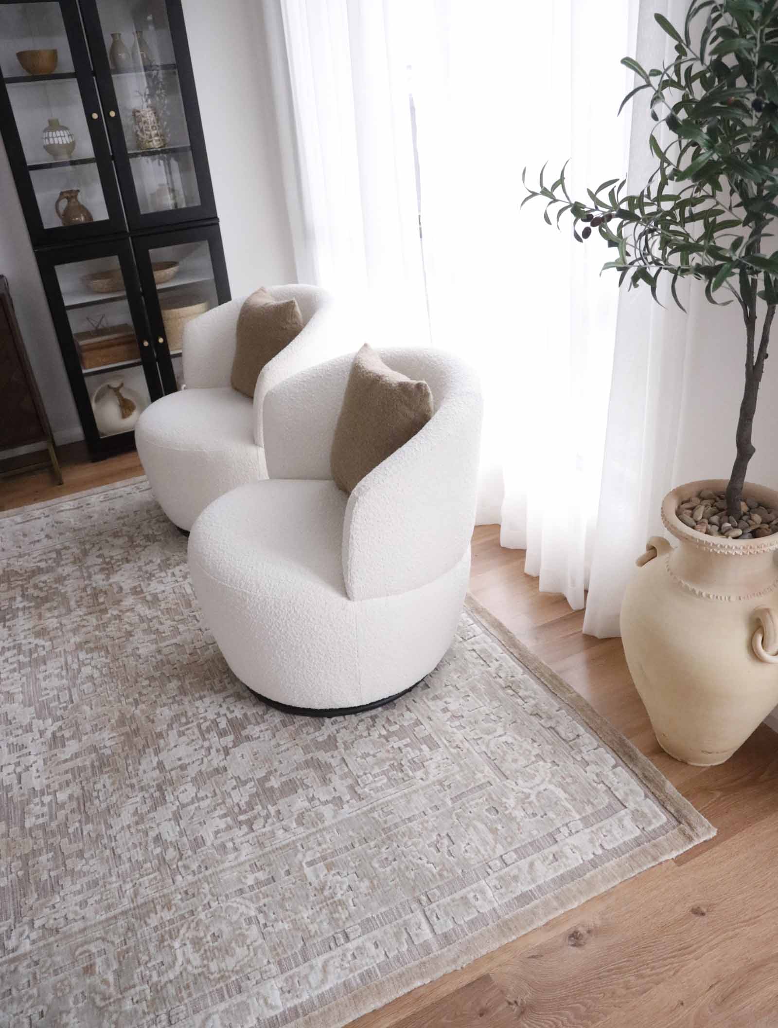 Piya Brown and Grey Traditional Distressed Rug