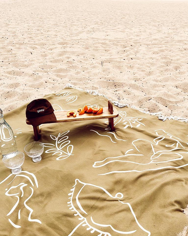 Pragya Abstract Pattern Picnic Rug