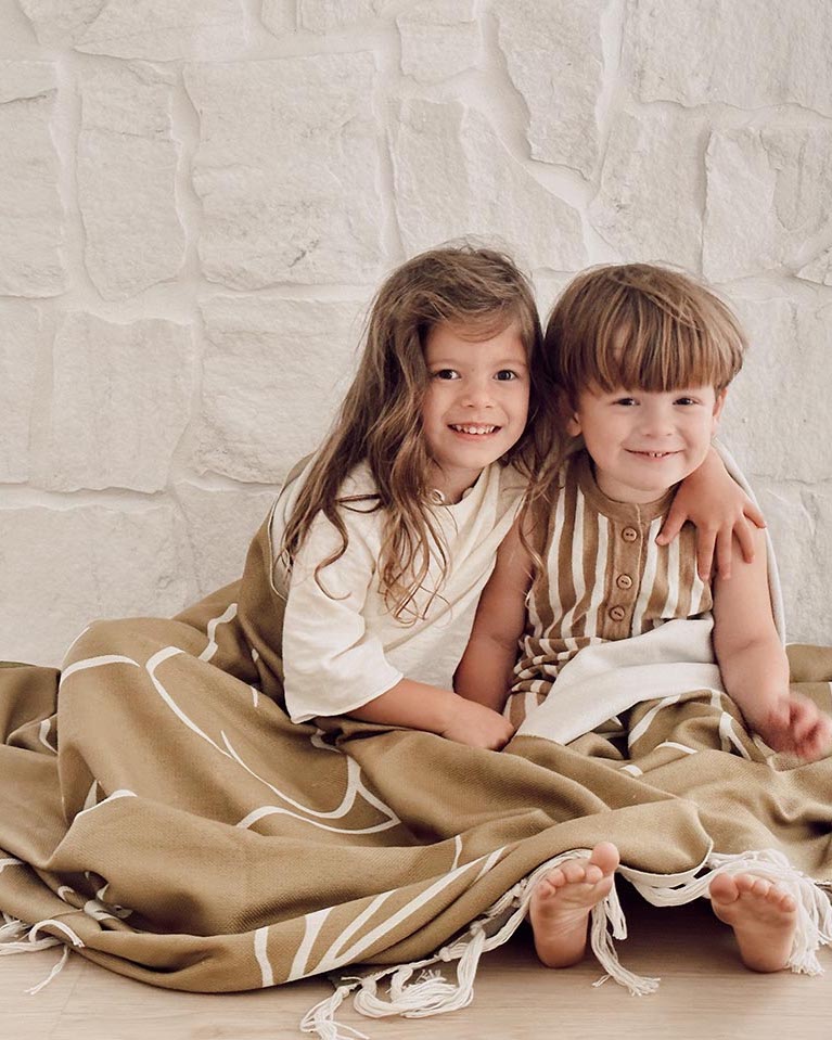 Pragya Abstract Pattern Picnic Rug