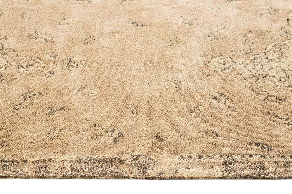 Sadie Coral Peach Turkish Style Distressed Runner Rug