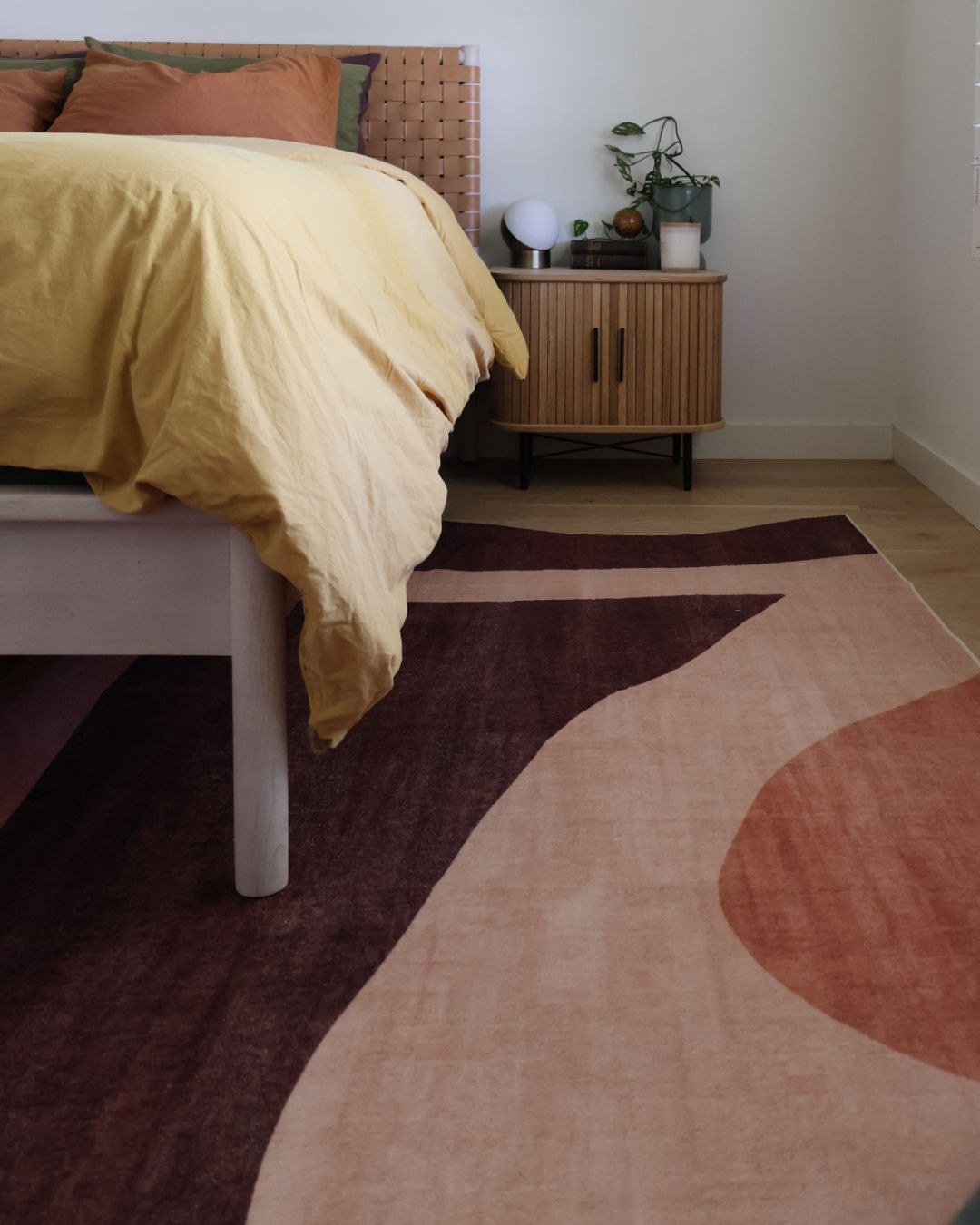 Samia Red and Beige Abstract Washable Rug