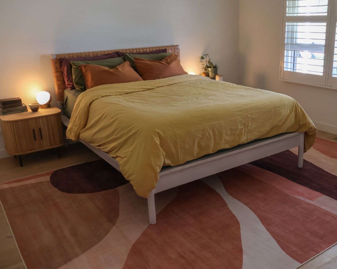 Samia Red and Beige Abstract Washable Rug