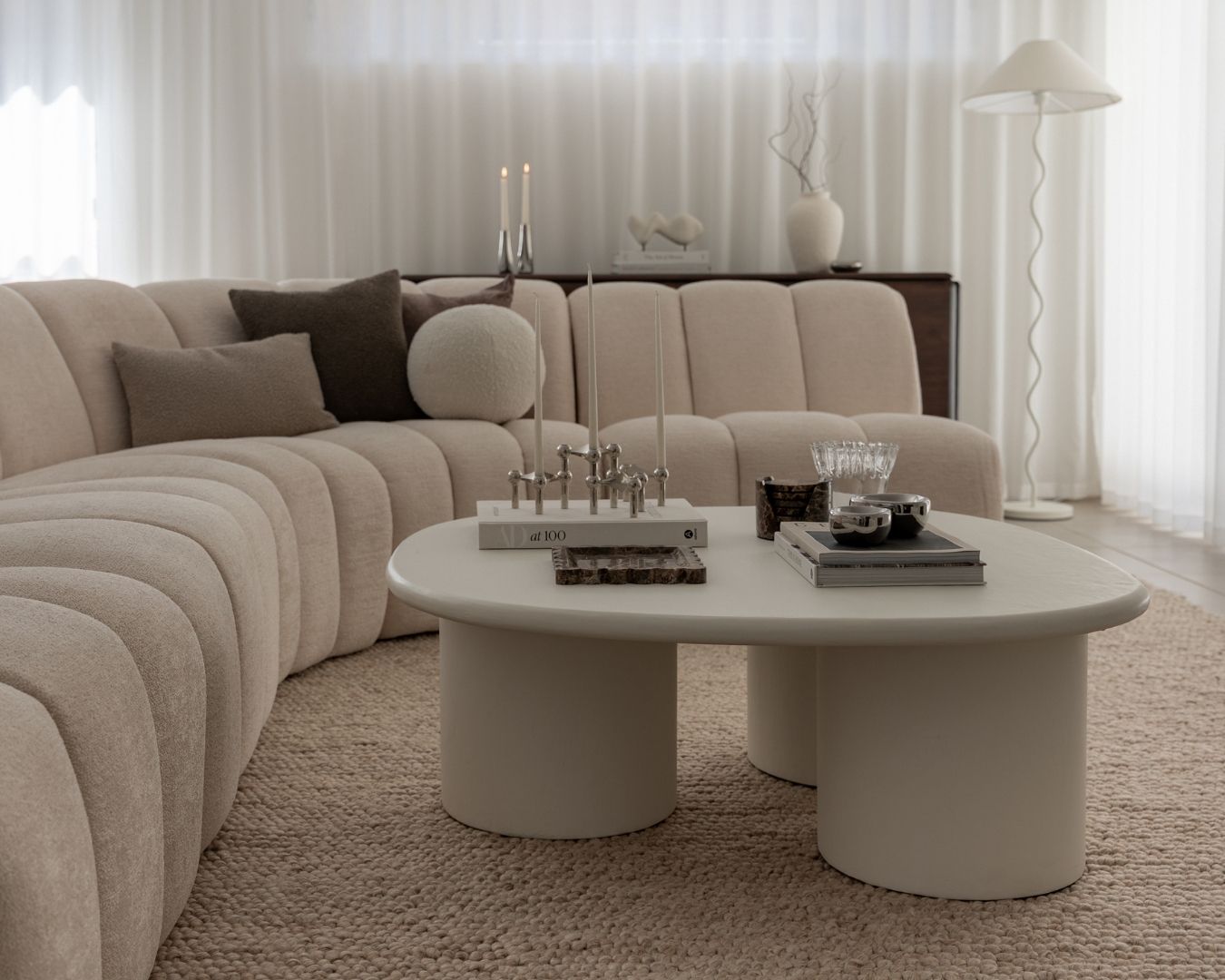 Simone Cream and Ivory Marble Looped Rug