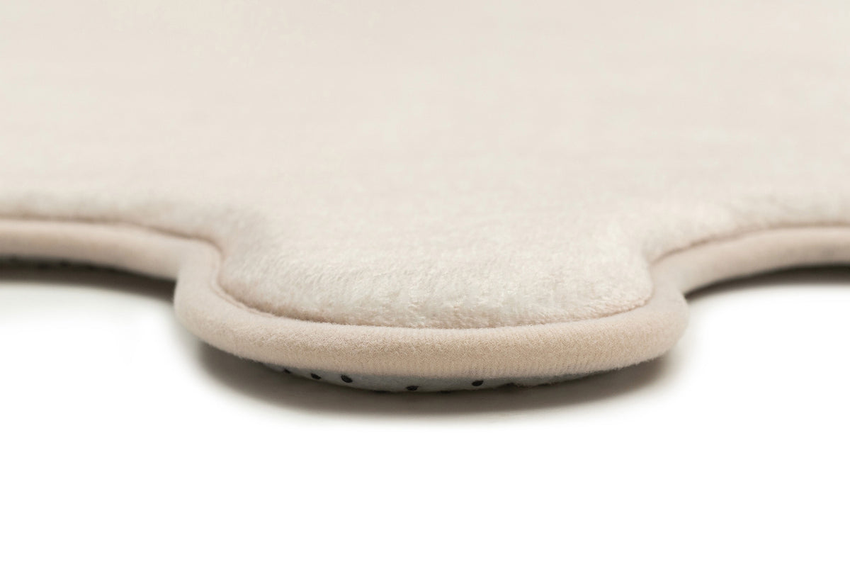 Sumi Parchment Scallop Rollie Pollie Playmat