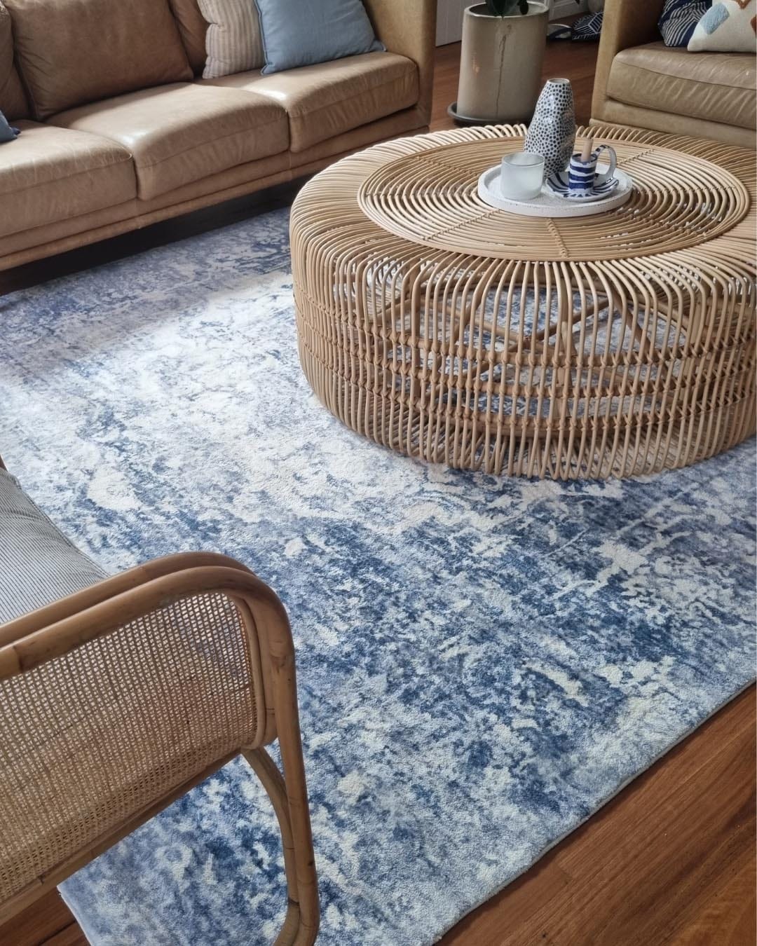 Suri Blue and Grey Distressed Washable Rug