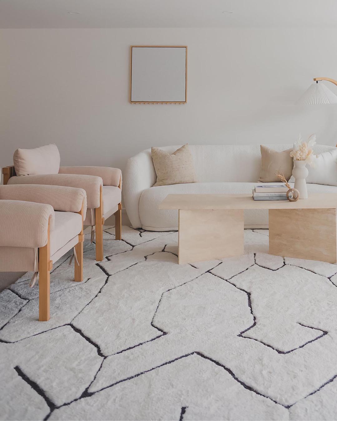 Tahlee Cream and Charcoal Grey Tribal Shag Rug