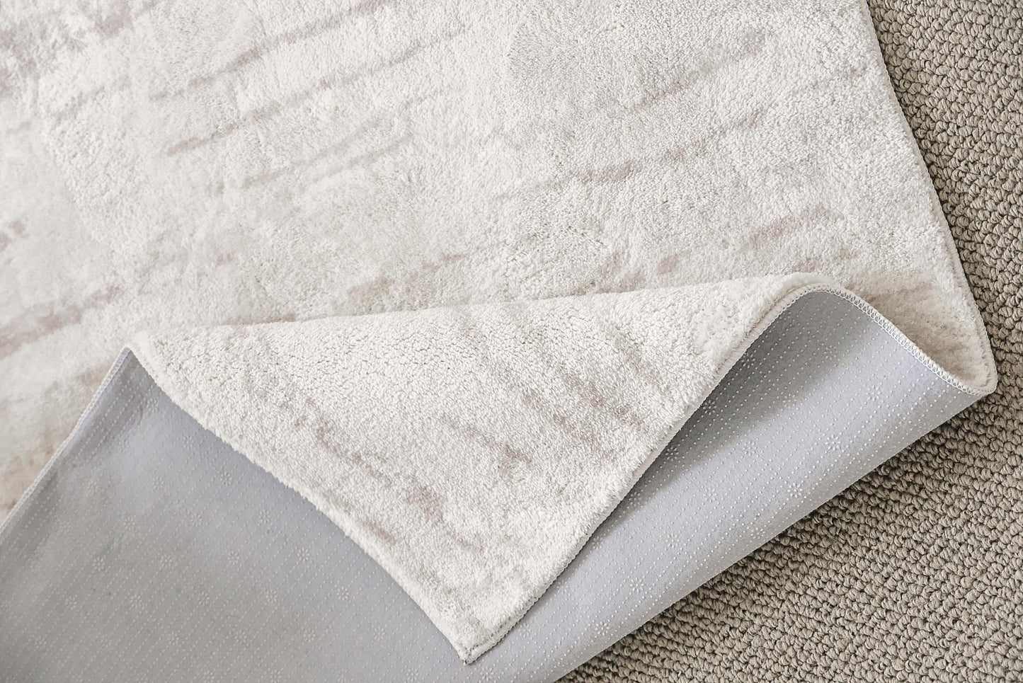 Tandara Grey and Cream Abstract Pattern Washable Rug