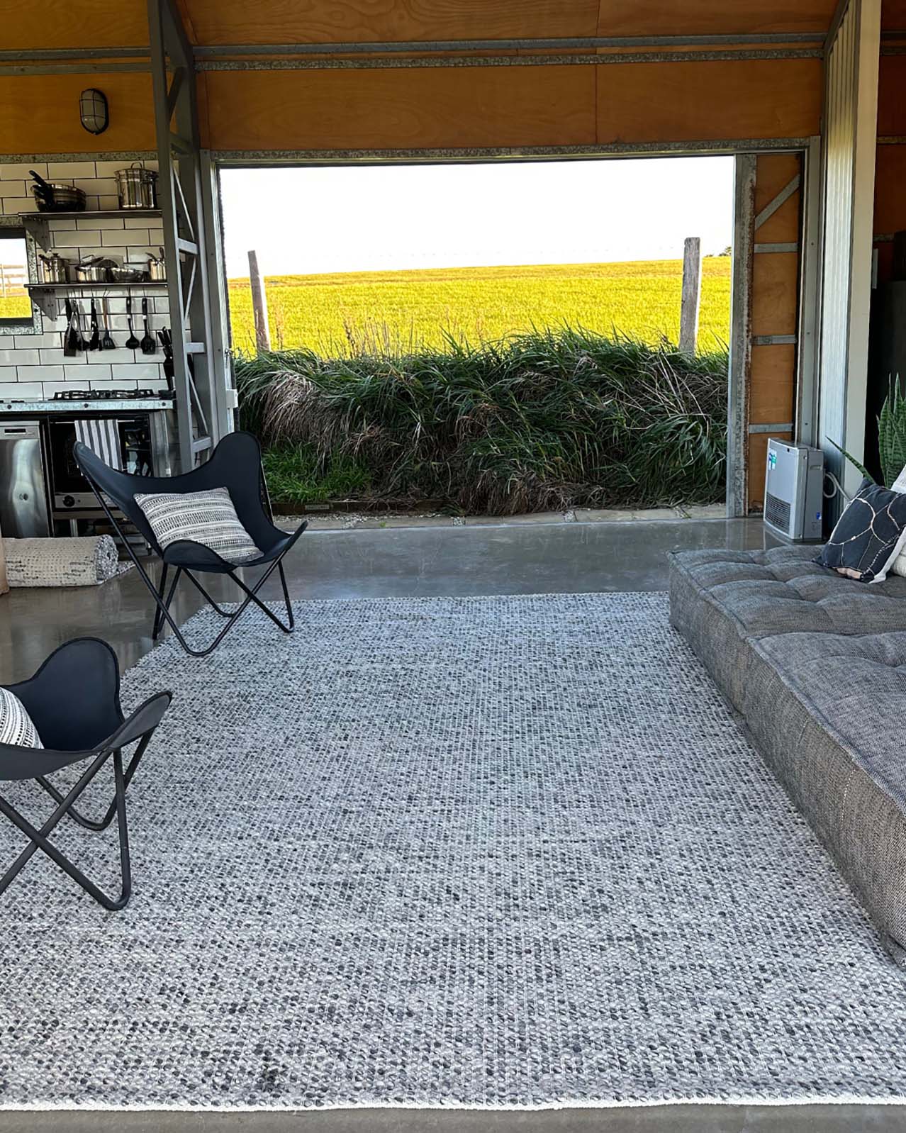 Vaasa Marbled Grey Chunky Wool Rug