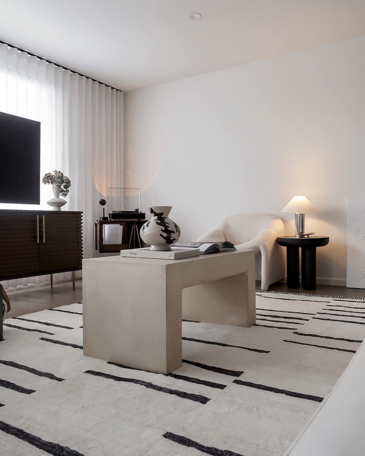 Vesper Black and Ivory Tribal Washable Rug