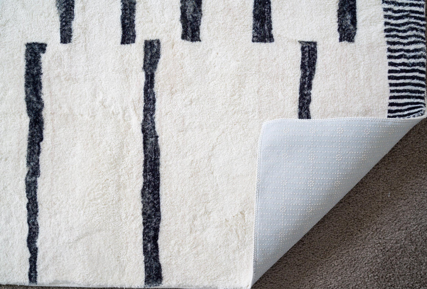 Vesper Black and Ivory Tribal Washable Rug