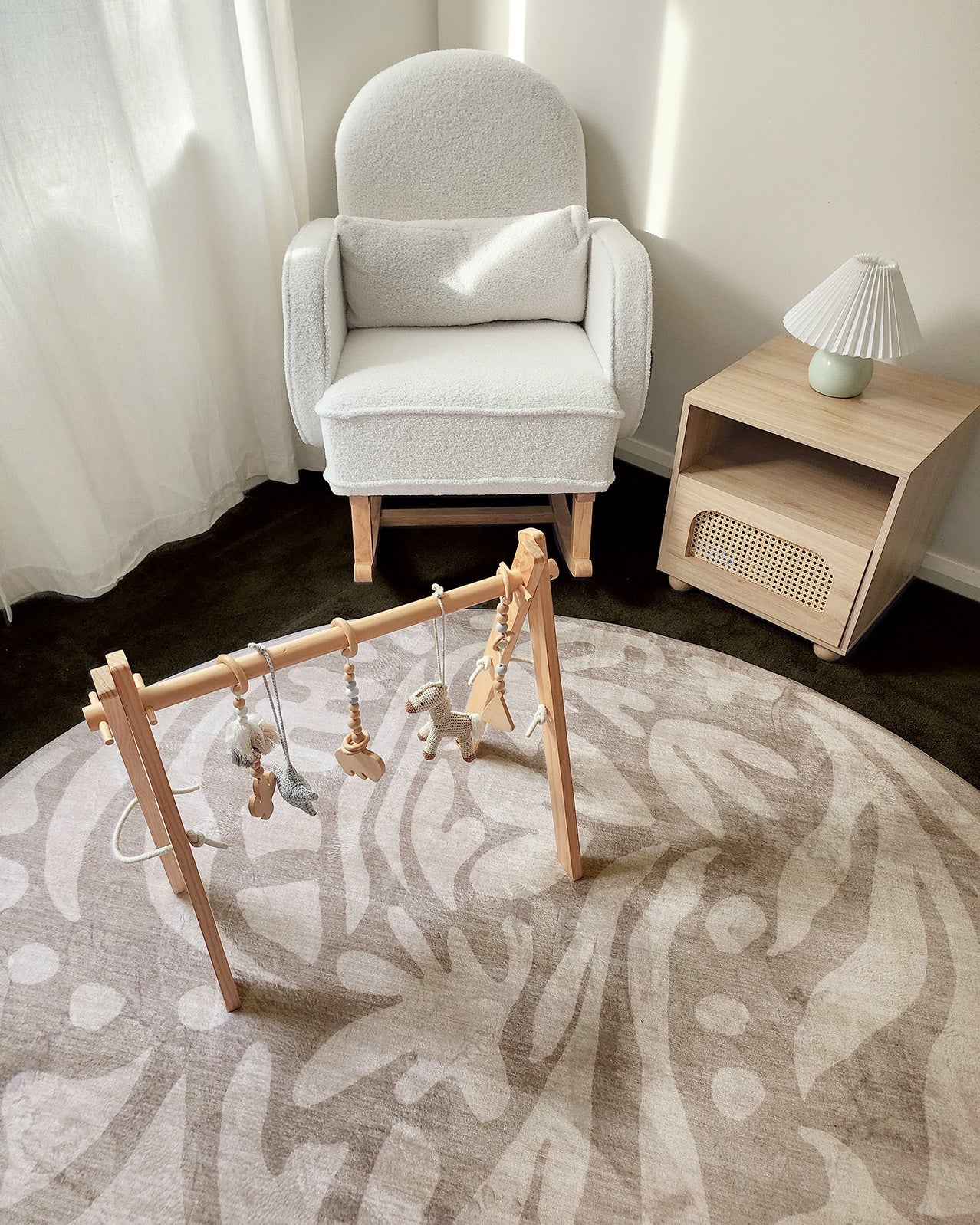 Viki Grey Beige Leaves Rollie Pollie Round Playmat