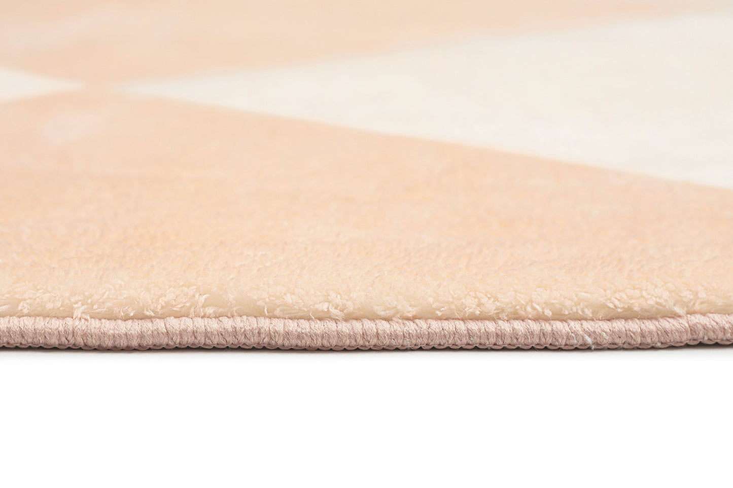 Yumi Peach Cream Checkered Washable Rug